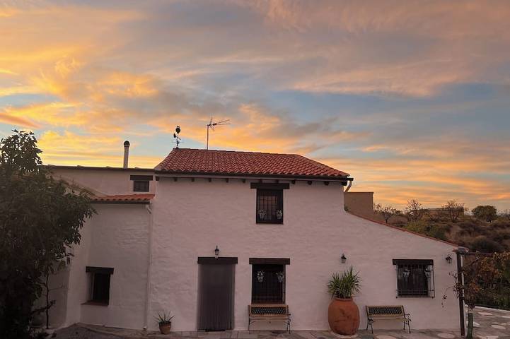 Gîte pour 8 personnes, avec terrasse - 1