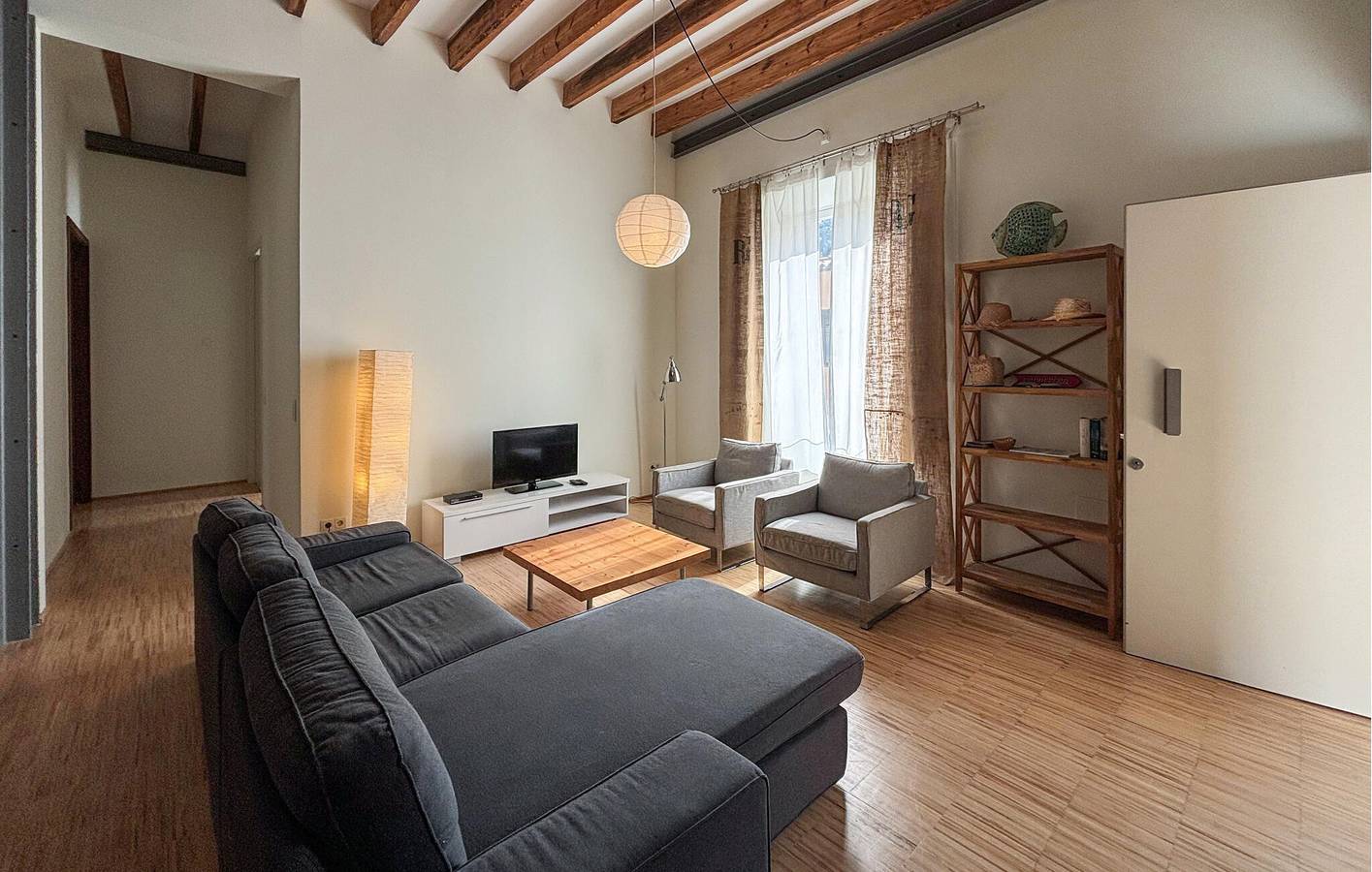Cozy 155m² Apartment Near Na Ferradura Beach with WiFi & Parking in Capdepera, East Majorca