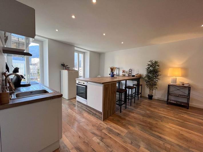 Gîte pour 4 personnes, avec vue et balcon à Albertville - 2