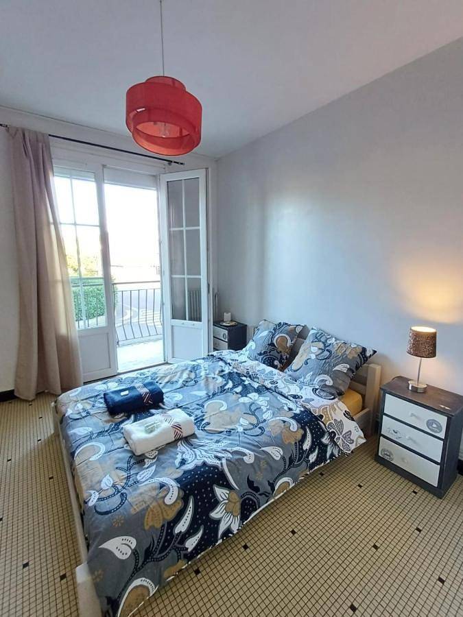 Gîte pour 8 personnes, avec balcon à Agen - 4