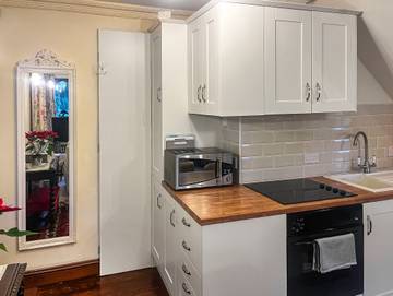 Cottage for 2 Guests in Bransgore, South East England, Picture 4