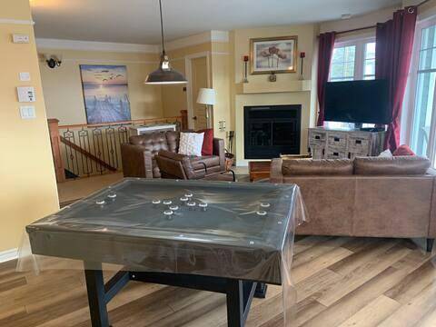 Gîte pour 5 personnes, avec vue ainsi que terrasse et vue sur le lac dans Saint Donat De Montcalm - 3