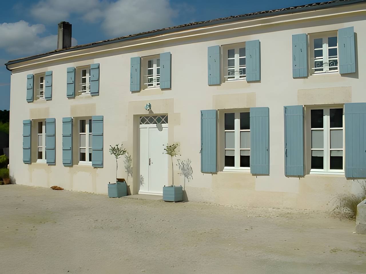Maison de vacances « La Longère Claudine » avec piscine partagée, terrasse et Wi-Fi in Fontenet, Région de Saint-Jean-d'Angély