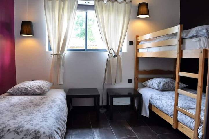 Location de vacances pour 6 personnes, avec jardin ainsi que jacuzzi et balcon à Escource - 3