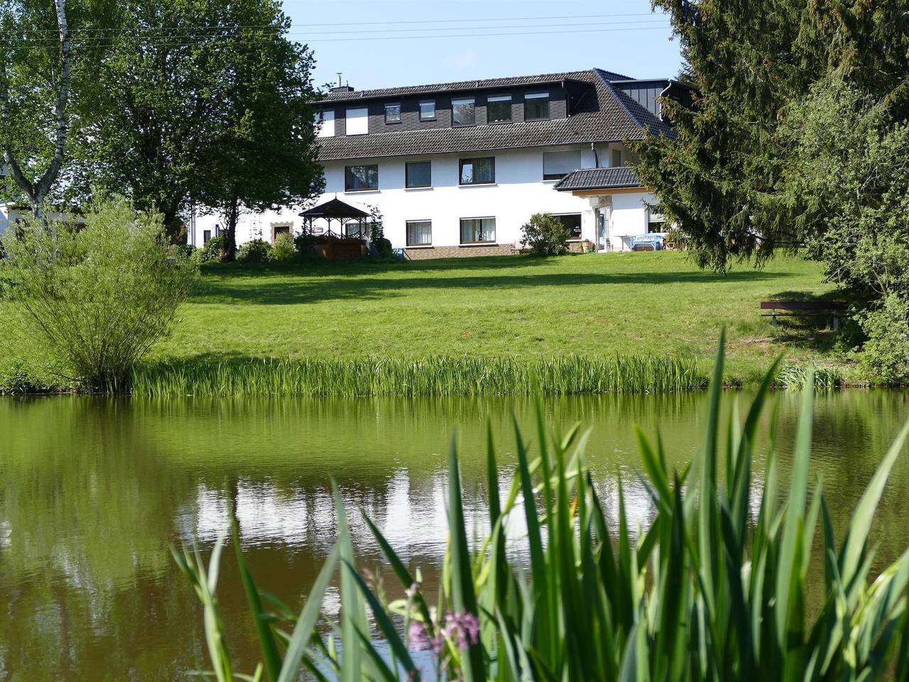 Ganze Ferienwohnung, Ferienwohnungen Hammermühle - 2-Bett-Wohnung "Am See" 1 in Wahlrod, Westerwald