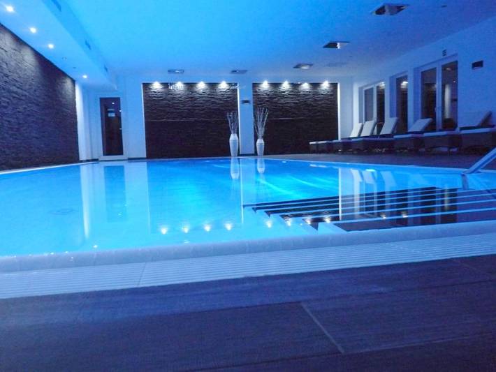 Hotel für 2 Personen, mit Terrasse und Garten sowie Pool und Sauna