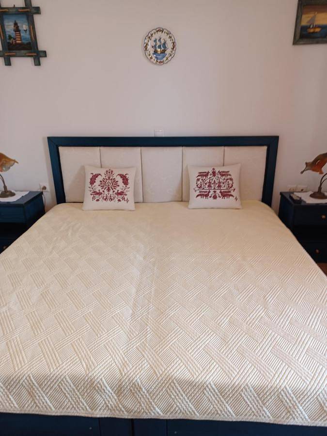 Maison d’hôte pour 4 personnes, avec Balcon et Terrasse ainsi que Jardin et Vue dans Skyros - 4