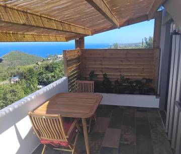 Chambre d’hôte pour 2 personnes, avec vue et terrasse à Petite-Île