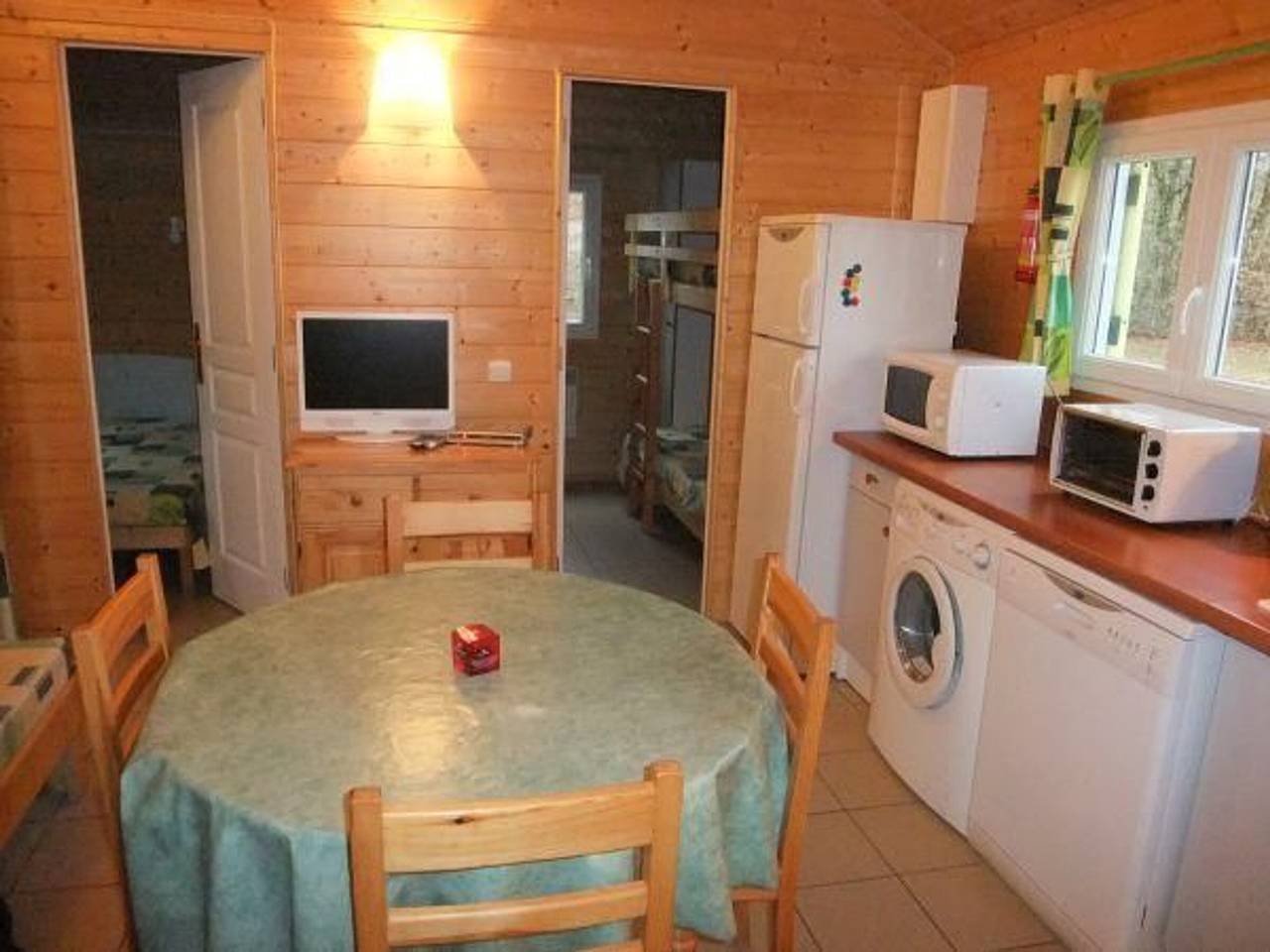 Chalet Édelweiss 35 en lisière de forêt, calme et nature in Mélisey, Parc naturel régional des Ballons des Vosges