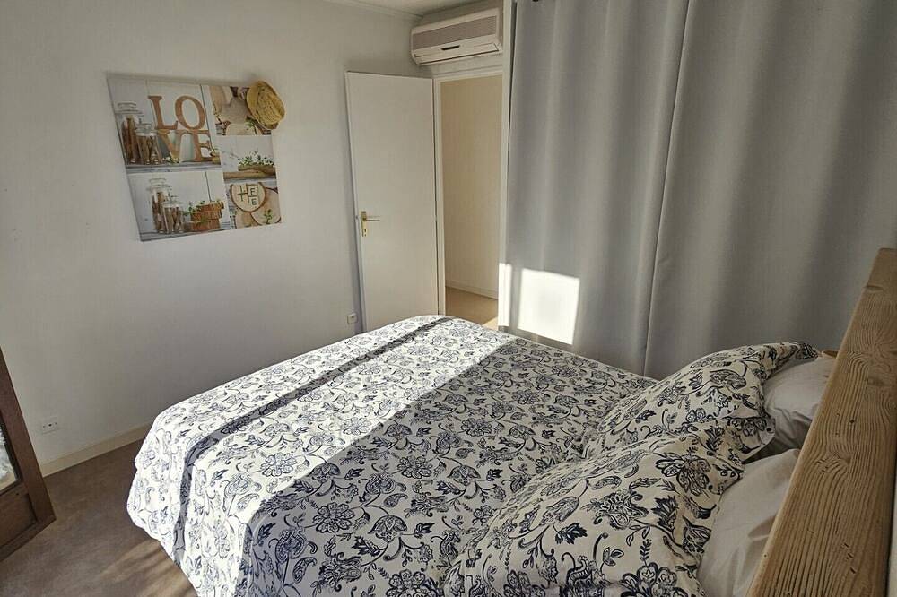 Maison plain-pied, climatisée, calme, plages et village à pied, pistes cyclables in Villeneuve-Loubet, Côte méditerranéenne (France)