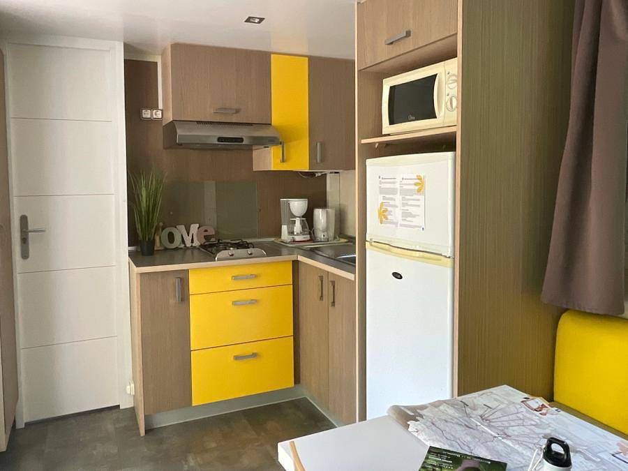 Flower Camping  Le Tiradou - Mobilhome 4 personas - Hergo standard 31 m² (2 habitaciones - 4 personas) 2 baños + 2 aseos in Saint-Vincent-de-Cosse, Périgord Noir