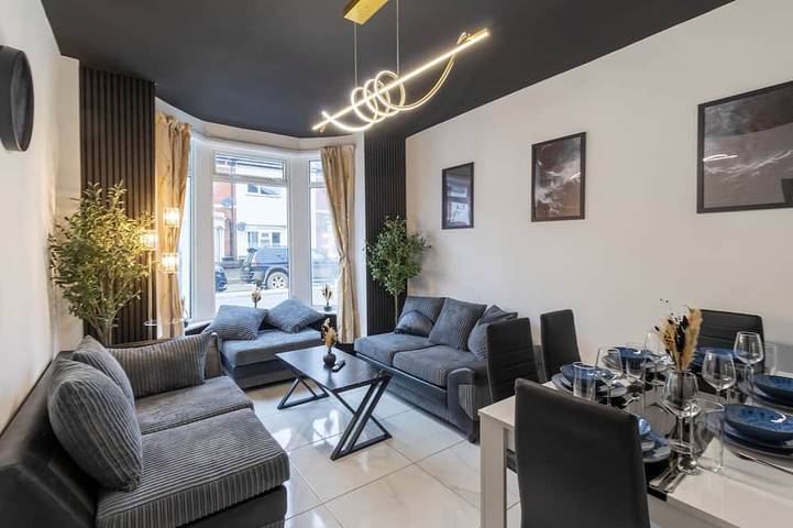 Holiday rental for 6 people, with garden and hot tub in Portsmouth