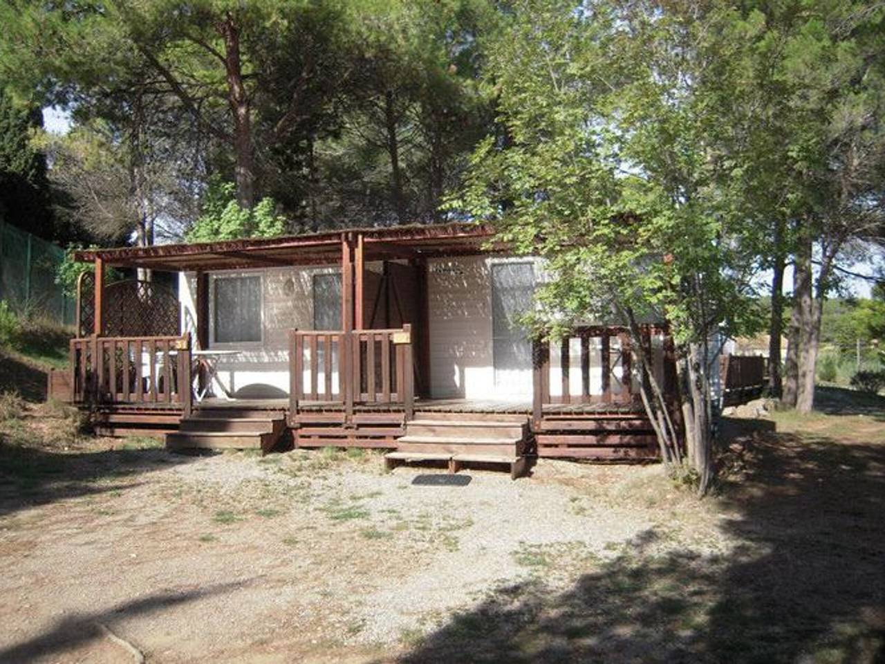 Casa móvil acogedora con terraza para 2 en Lézignan-Corbières in Lézignan-Corbières, Region de Narbonne