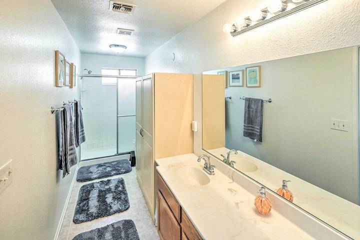 Vacation rental for 9 people in Bullhead City