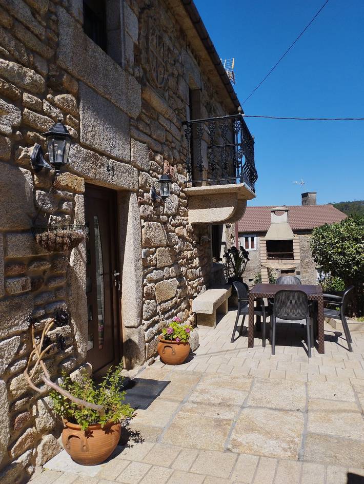 Casa rural para 7 personas, con Balcón y Jardín en Provincia de La Coruña - 2