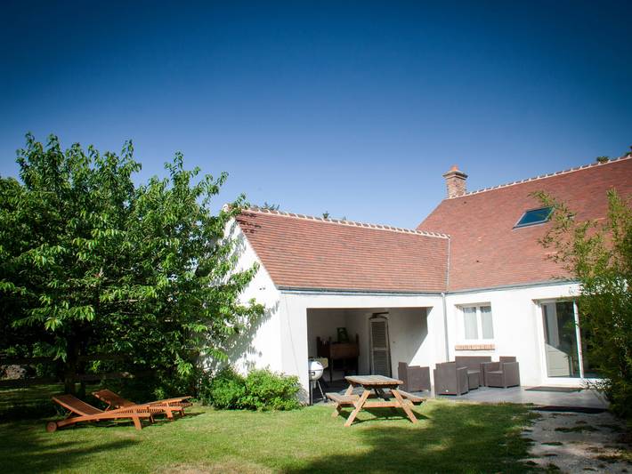 Gîte pour 6 personnes, avec terrasse, animaux acceptés dans Loiret - 2