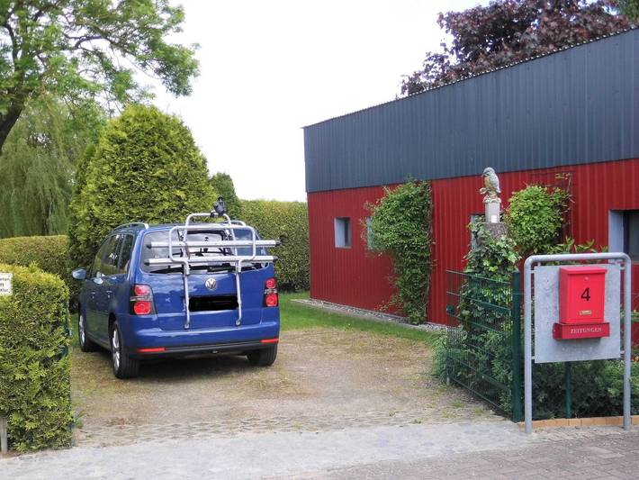 Ganze Wohnung, Ferienwohnung 'Komfortable Ferienwohnung' mit privater Terrasse, privatem Garten und Wi-Fi in Gotthun, Müritz