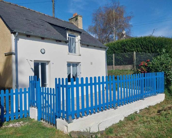 Location de vacances pour 3 personnes, avec jardin à Les Champs-Géraux