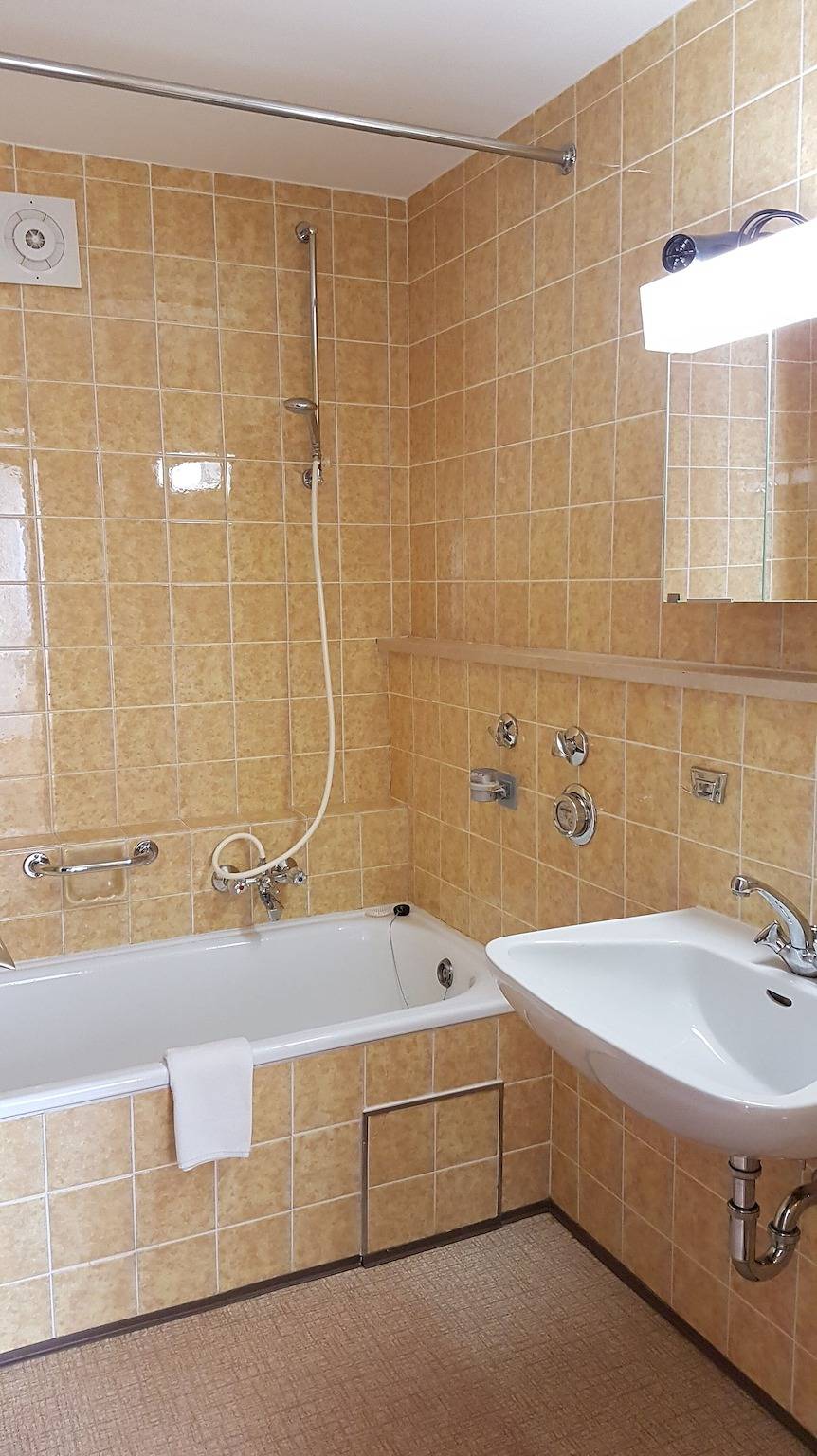 Ganze Wohnung, Ferienwohnung 'Halder' mit Bergblick, Balkon und Wlan in Bad Oberdorf, Bad Hindelang