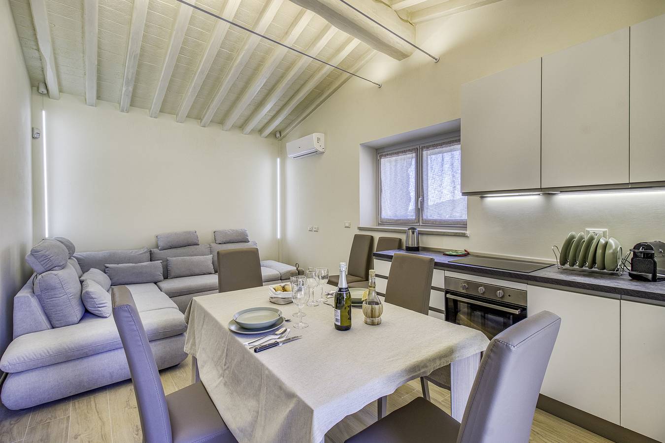 Amazing Villa Chimera Green 12 Pool&Gym in Arezzo, Arezzo Province