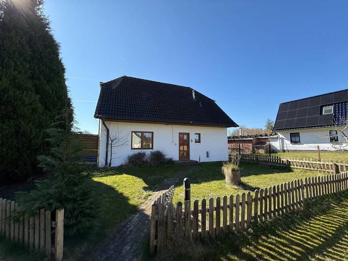 Ferienhaus für 7 Personen, mit Garten, kinderfreundlich in Pruchten