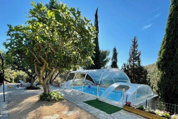 Location de vacances pour 6 personnes, avec Terrasse et Jardin à Castelnou
