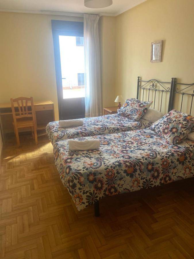 Apartamento de vacaciones para 5 personas, con terraza y vistas - 1