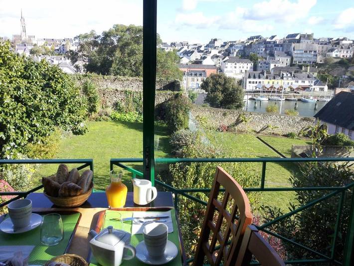 Hôtel pour 2 personnes, avec Terrasse et Jardin à Douarnenez