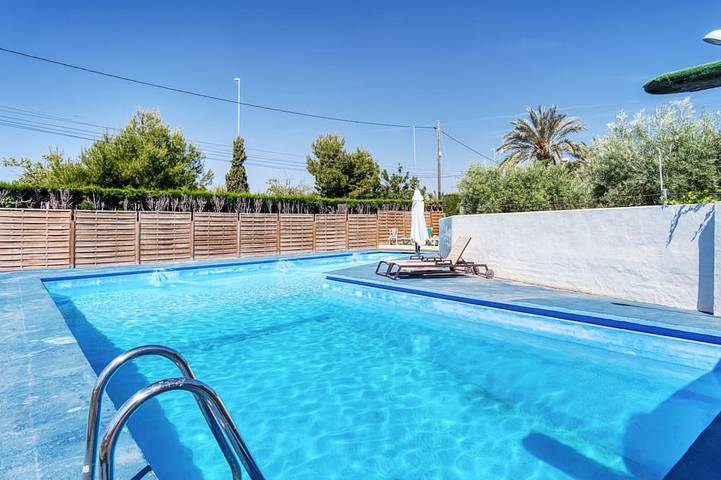 Casa rural para 11 personas, con balcón y jardín, Se admiten mascotas - 1