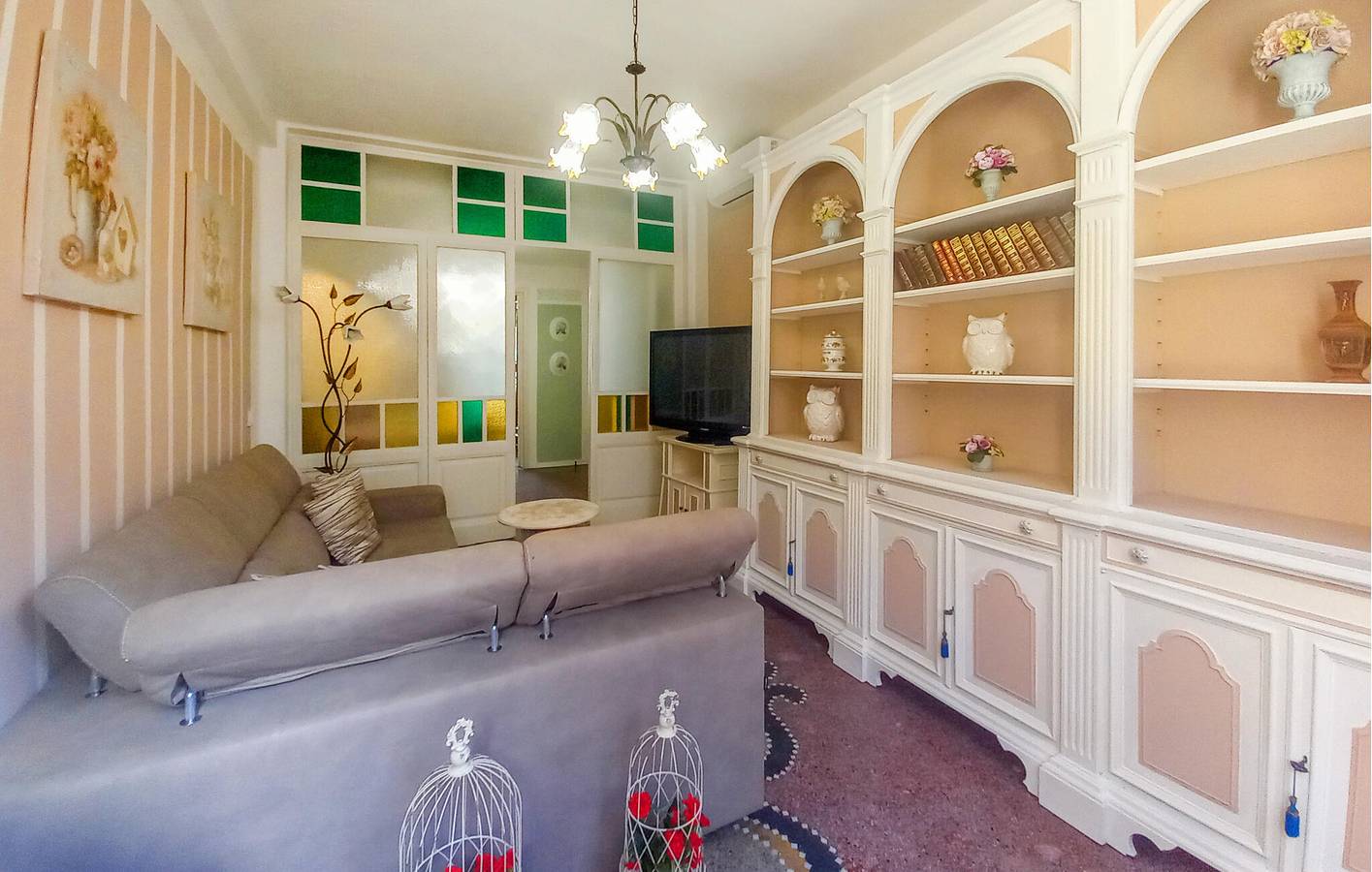Apartamento vacacional entero, Apartamento junto a la playa a 2,5 km con WiFi y aire acondicionado in Viareggio, Costa de la Maremma