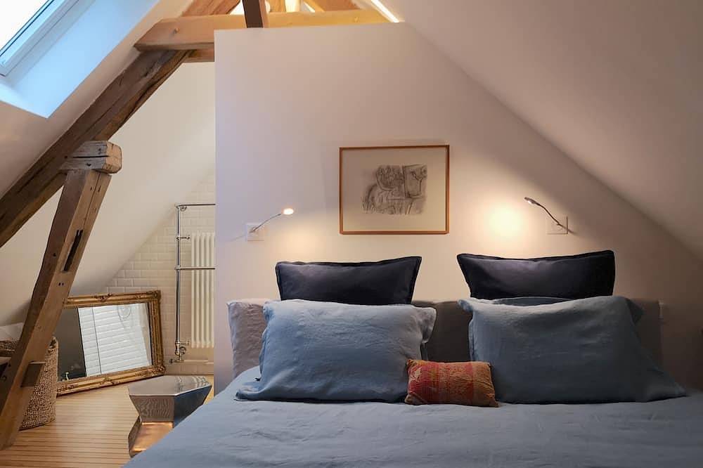Belle chambre mansardée - Chambre Perchée in Bois-Sainte-Marie, Région de Charolles