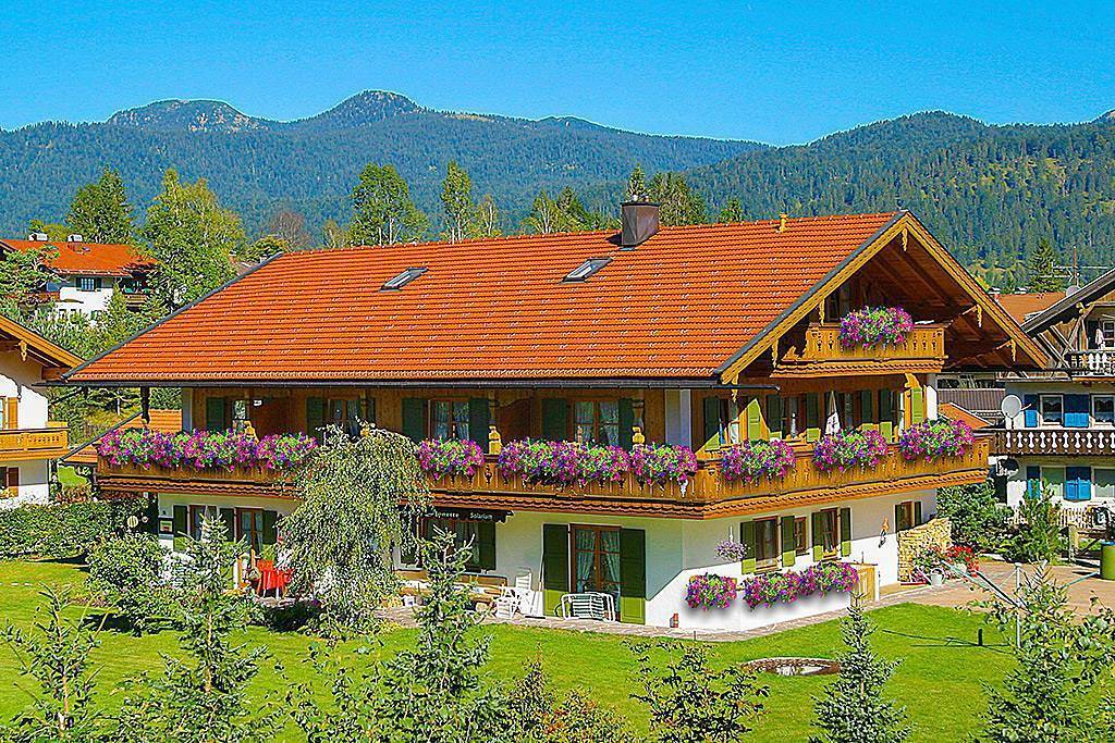 Ganze Ferienwohnung, "Nr.5" Fewo/1 Schlafraum/Dusche, Wc in Krün, Bayerische Alpen