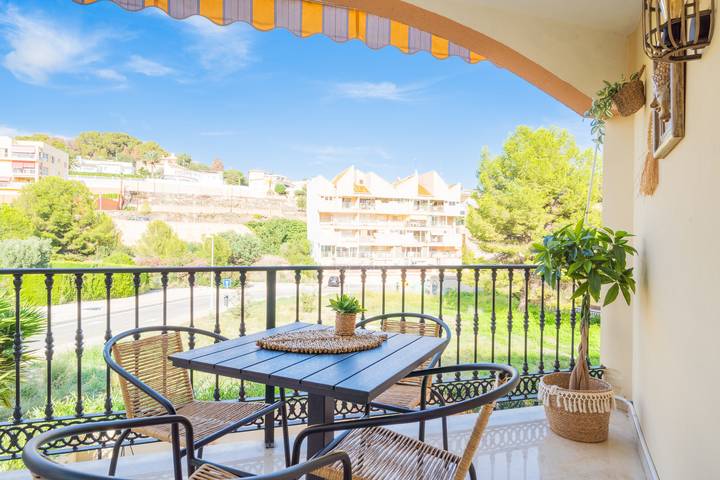 Bungalow voor 4 personen, with Balkon and Tuin as well as Zwembad in Calpe