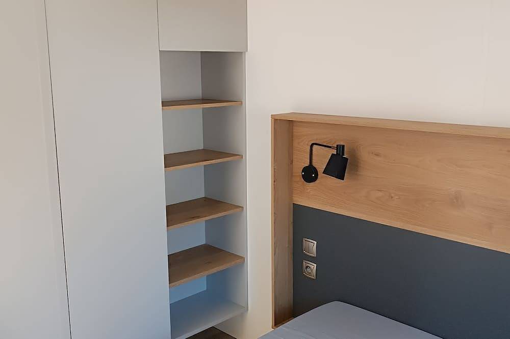 Mobil-home au Camping Ain L'Escapade in Priay, Ain