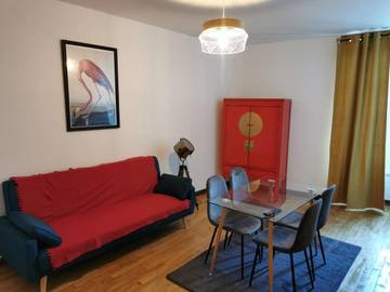 Gîte pour 3 personnes, avec vue et terrasse à Confolens