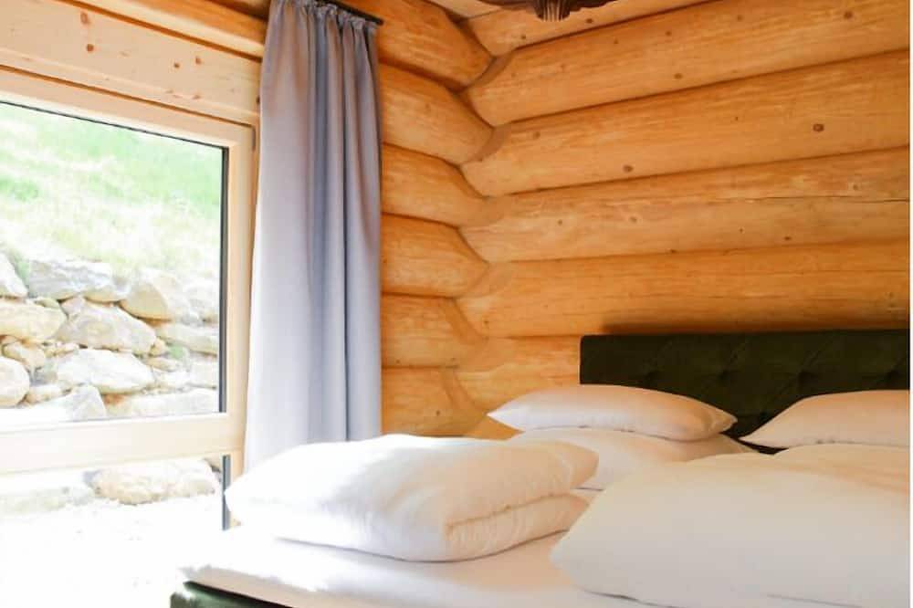 Ganze Wohnung, Luxuriöses Chalet 160 qm mit Zirbenholzsauna und Whirlpool in Bodenmais, Ostbayern