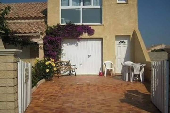 Gîte pour 4 personnes, avec jardin et terrasse à Port-la-Nouvelle