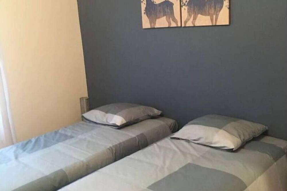Apartamento entero, Center Pierrefonds superb quiet apartment + parking lot in Pierrefonds, Río Oise