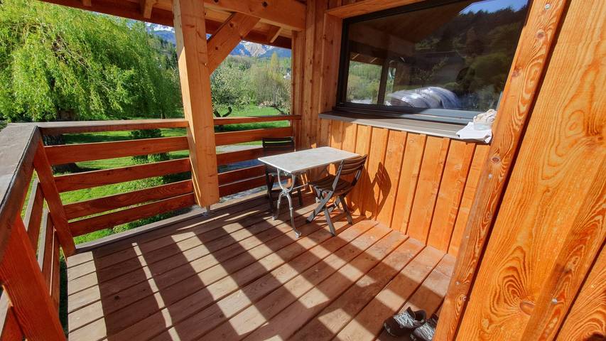 Location de vacances pour 2 personnes, avec terrasse et jardin en Provence-Alpes-Côte d'Azur - 4