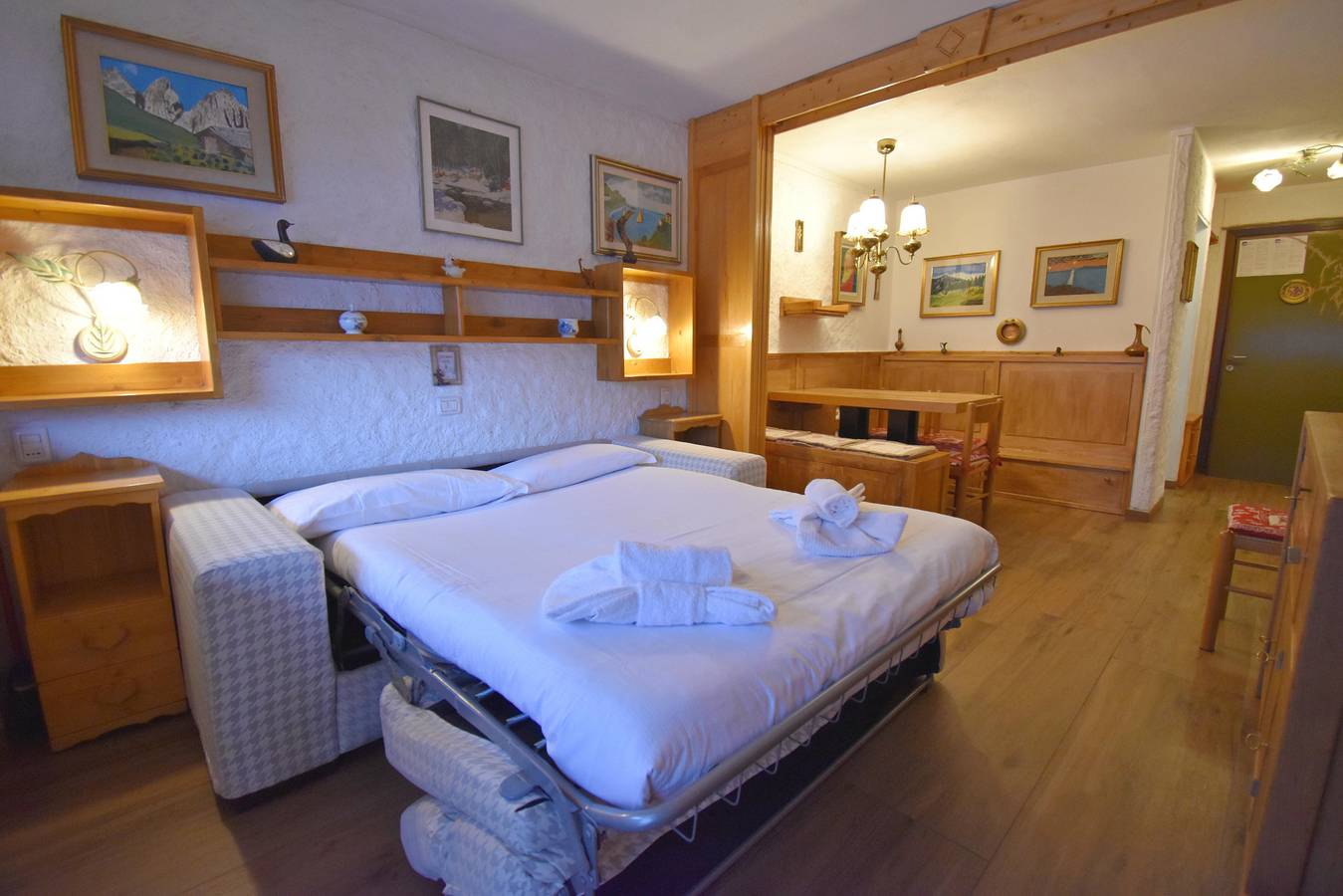 Entire apartment, Holiday apartment for 4 people with balcony in Tre Ville, Brenta group