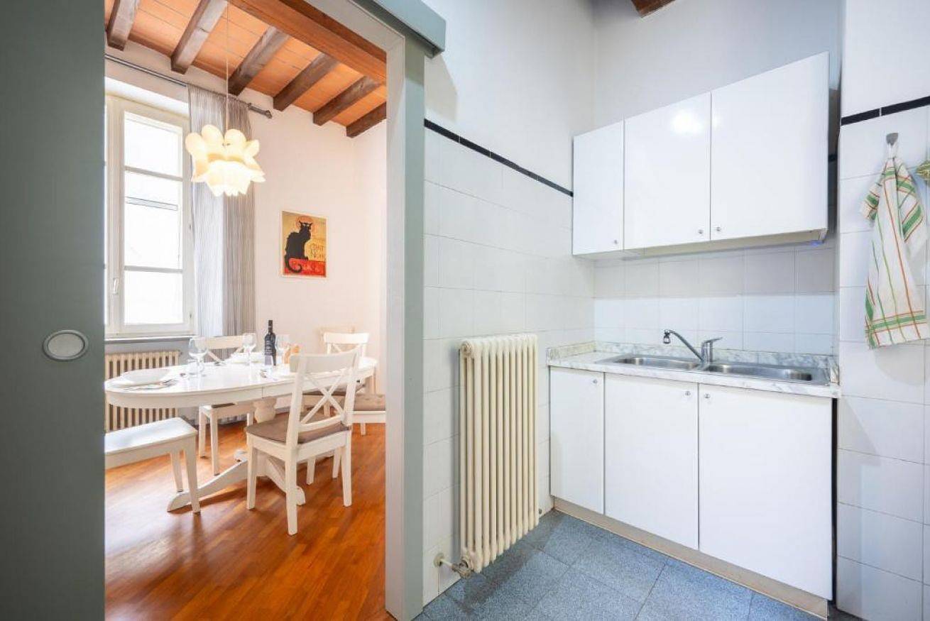 Appartement entier, Guesthost - Central Shiny Apartment x5! in Oltretorrente (Parma), Parme