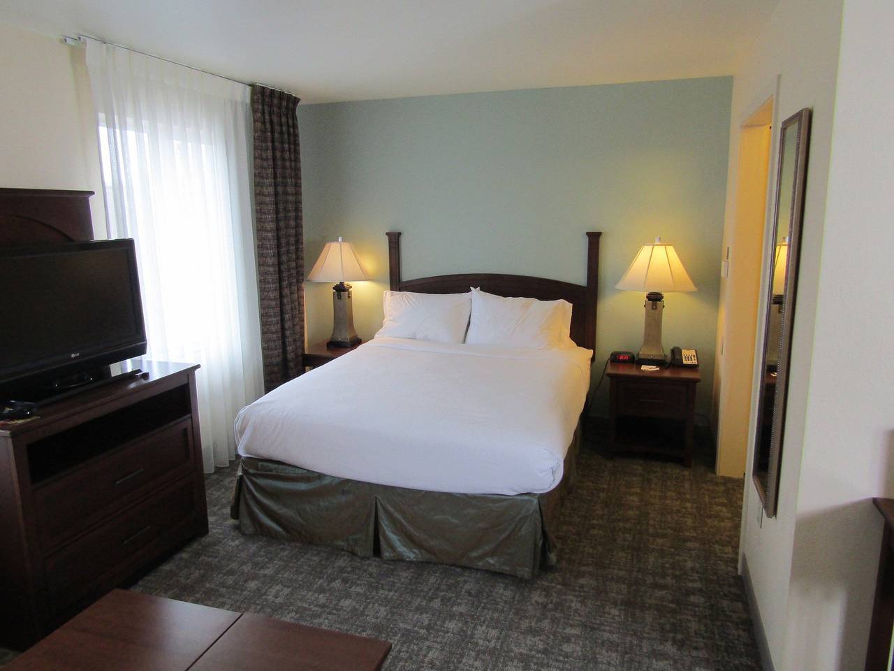 Estudio entero, Staybridge Suites Rochester University in Rochester, Lago Ontario