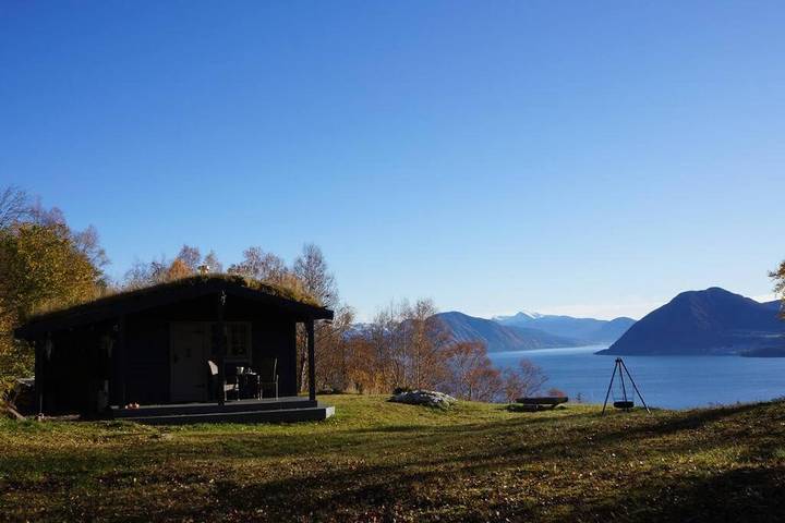 Ferienhaus für 6 Personen, mit Terrasse und Garten sowie Ausblick in Gurskøy - 2