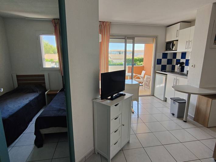 Gîte pour 4 personnes, avec piscine et balcon dans Plage Richelieu