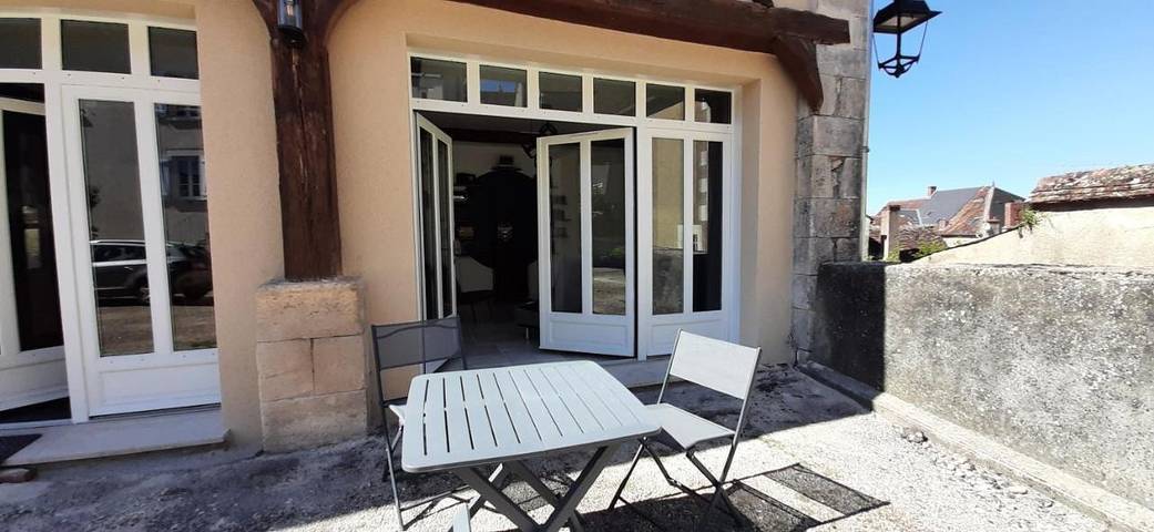 Location de vacances pour 4 personnes, avec terrasse, animaux acceptés à Sancerre - 2