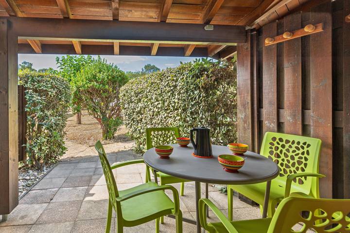 Casa vacacional «Villa Lolo» con piscina compartida, terraza privada y Wi-Fi in Moliets-Plage, Moliets-et-Maa