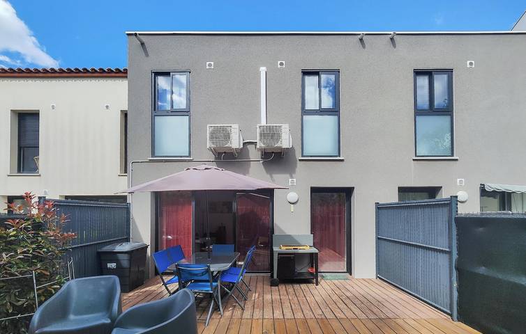 Location de vacances pour 5 personnes, avec terrasse et jardin à Agde - 2