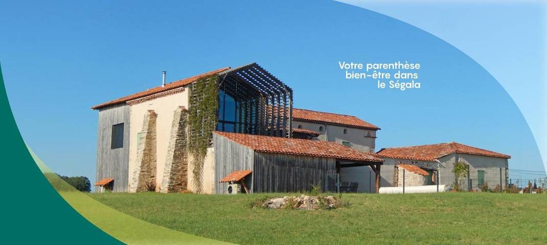 Gîte pour 2 personnes, avec Terrasse ainsi que Jardin et Piscine à Rosières (Tarn)