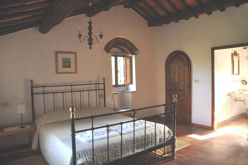 Toskana: Bauernhaus aus dem 17 Jhdt.; Hügellage, eigener Pool, Traumblick in Monterchi, Valtiberina