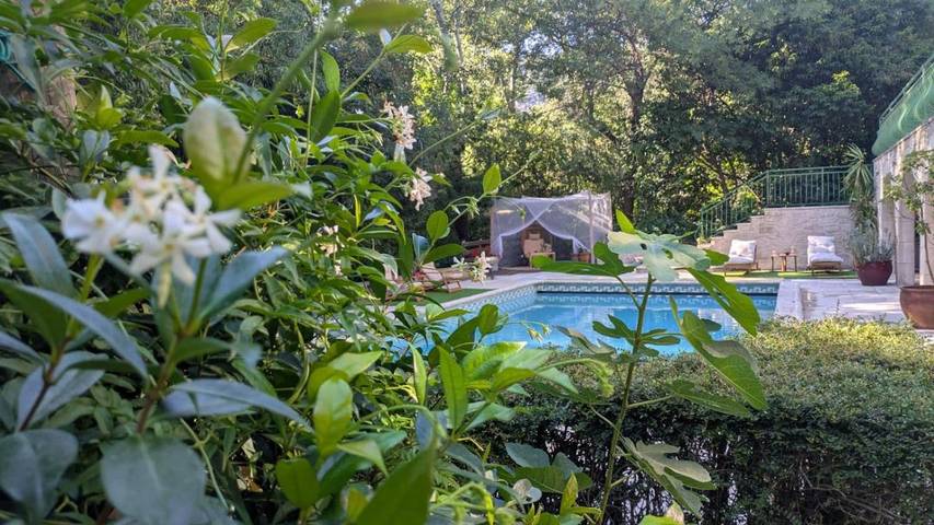 Maison de campagne pour 2 personnes, avec Terrasse et Jardin ainsi que Piscine et Vue à Saint-Privat - 3